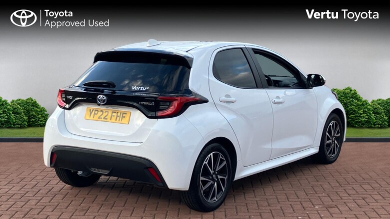 Toyota Yaris 1.5 Hybrid Design 5dr CVT Hybrid Hatchback